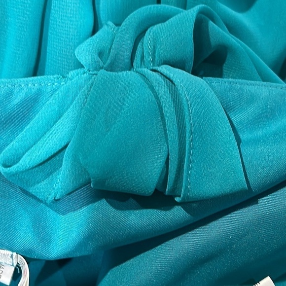 Jasmine B2 Cocktail/Bridesmaid Dress with Convertible Straps - EUC - Picture 9 of 9